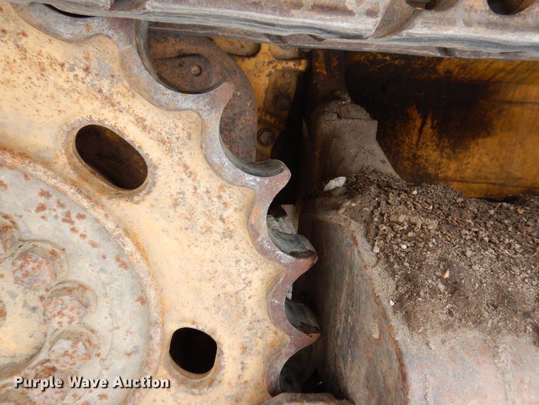 image for item DL5938 2000 Komatsu D41P-6  dozer