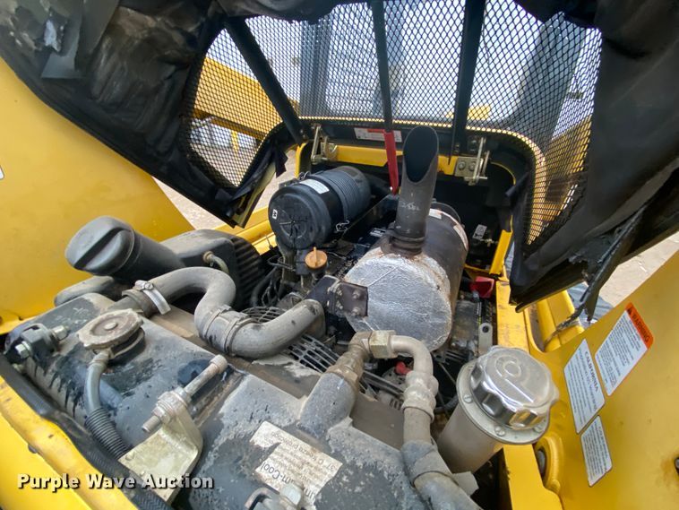image for item DL6926 2007 Komatsu CK30  tracked skid steer loader