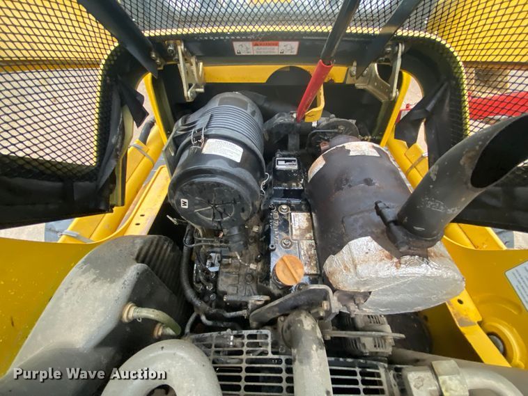 image for item DL6926 2007 Komatsu CK30  tracked skid steer loader