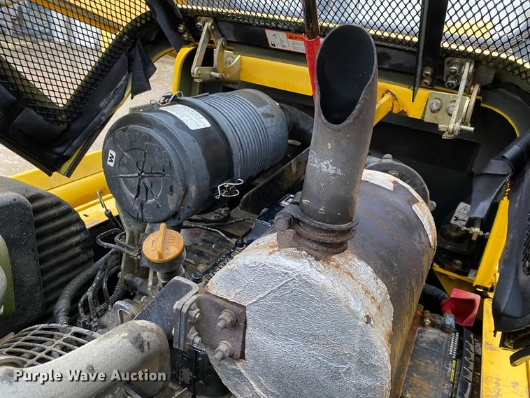 image for item DL6926 2007 Komatsu CK30  tracked skid steer loader