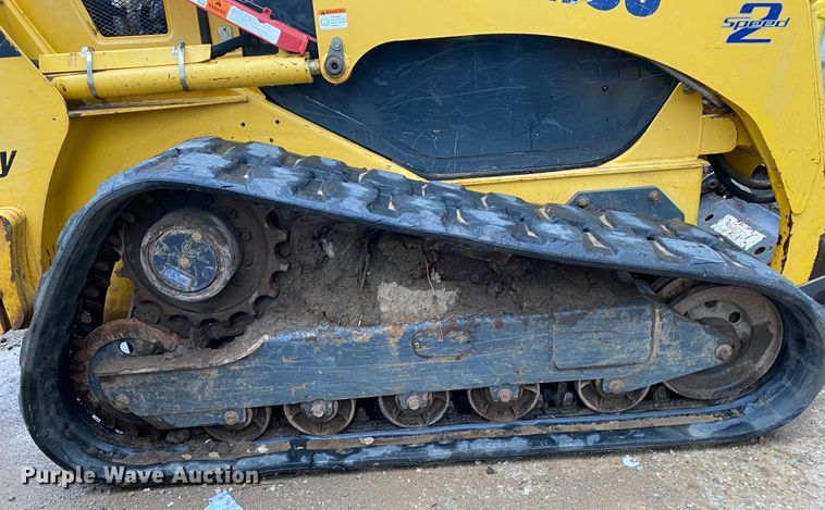 image for item DL6926 2007 Komatsu CK30  tracked skid steer loader