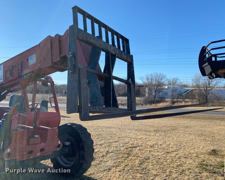 image for item DL6927 2006 Mec TH80  telehandler