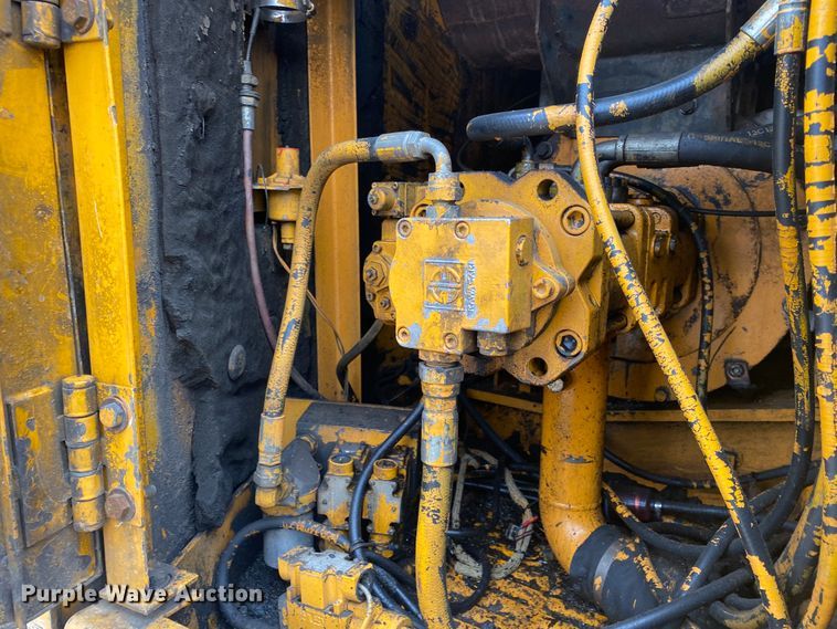 image for item DL6937 Hyundai Robex 130LC  excavator