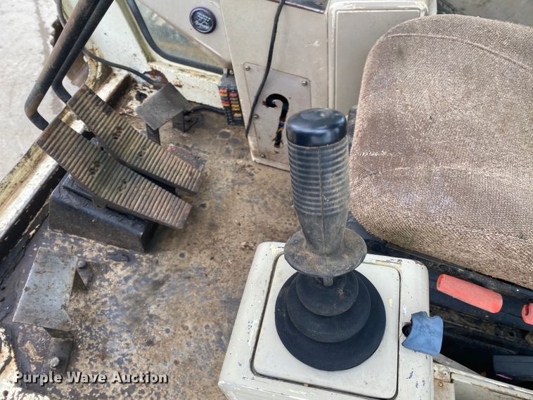 image for item DL6937 Hyundai Robex 130LC  excavator