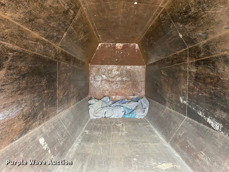 image for item DL6939 Ram Jet  roll-off compactor