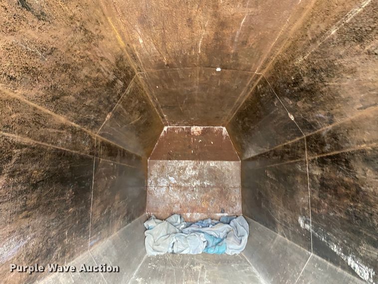 image for item DL6939 Ram Jet  roll-off compactor