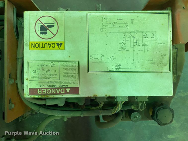 image for item DL6945 2000 Snorkle SL-25  scissor lift