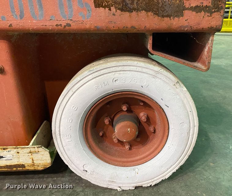 image for item DL6945 2000 Snorkle SL-25  scissor lift