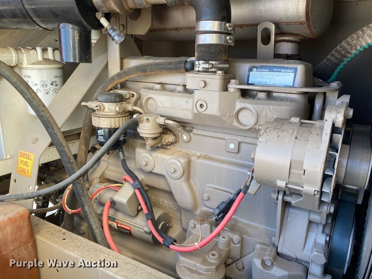 image for item DL6947 Hydraulic pump