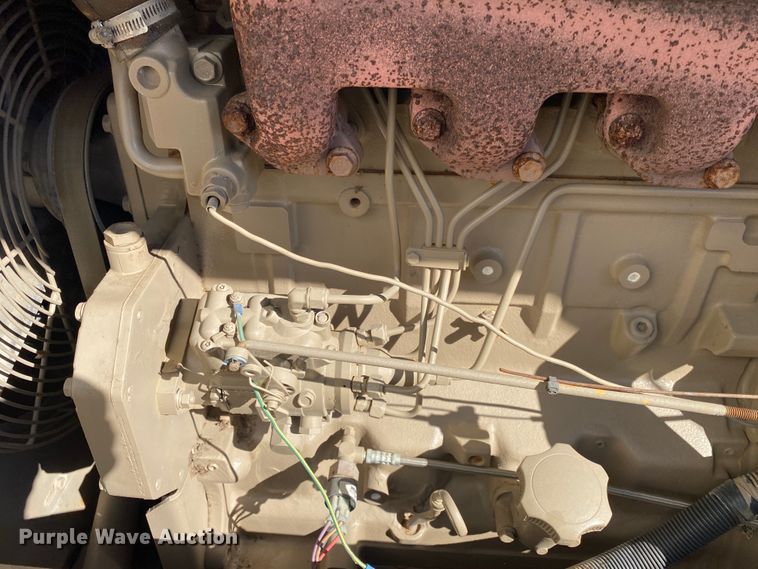 image for item DL6947 Hydraulic pump