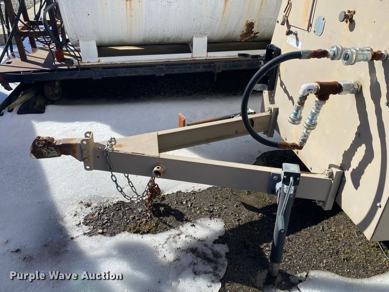 image for item DL6947 Hydraulic pump