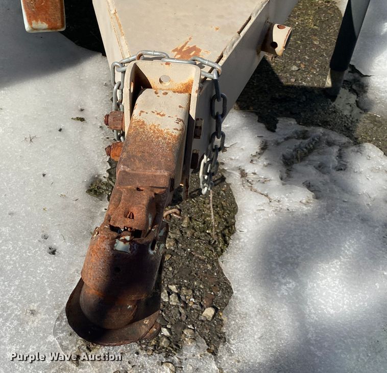 image for item DL6947 Hydraulic pump