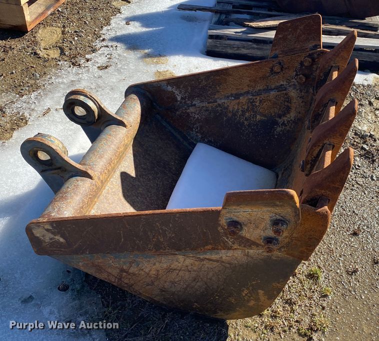 image for item DL6951 1999 Yanmar B50-2B  mini excavator