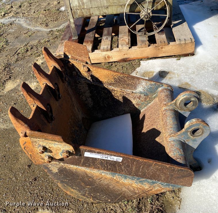 image for item DL6951 1999 Yanmar B50-2B  mini excavator