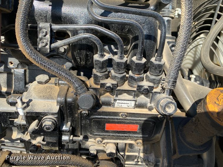 image for item DL6951 1999 Yanmar B50-2B  mini excavator