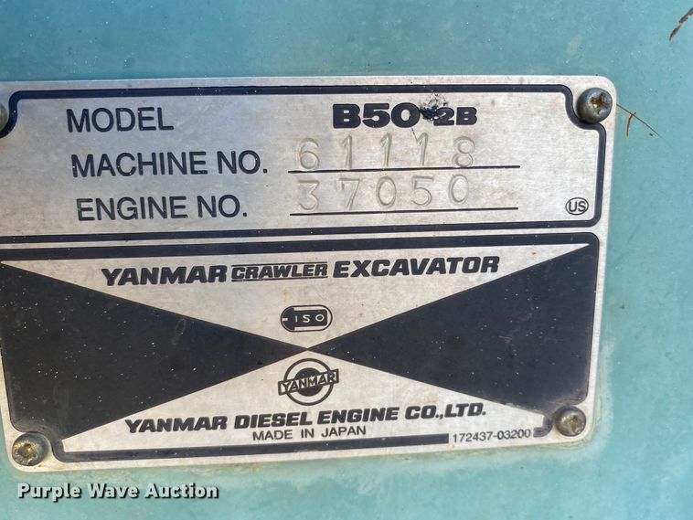 image for item DL6951 1999 Yanmar B50-2B  mini excavator