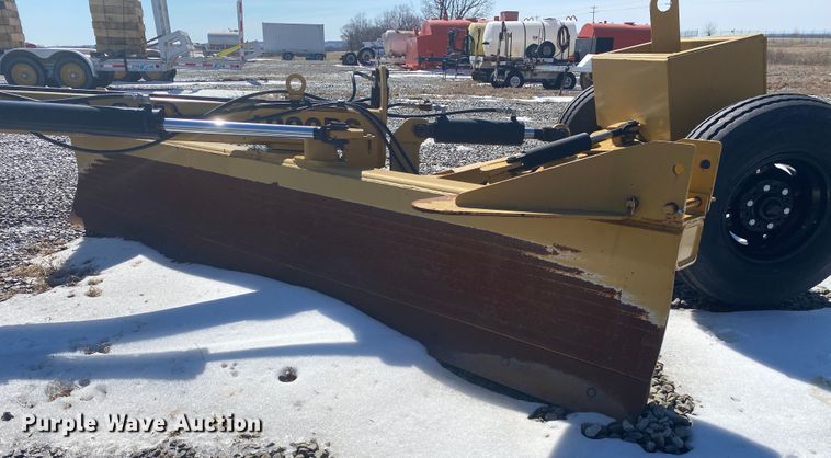 image for item DL6972 Garfield 1200RS  scraper