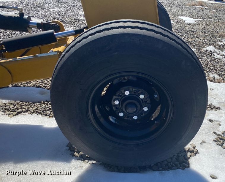 image for item DL6972 Garfield 1200RS  scraper