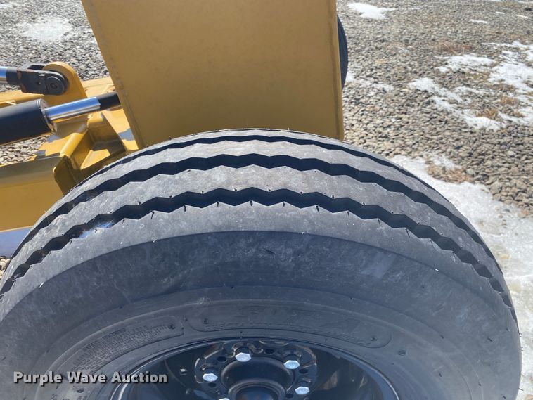 image for item DL6972 Garfield 1200RS  scraper