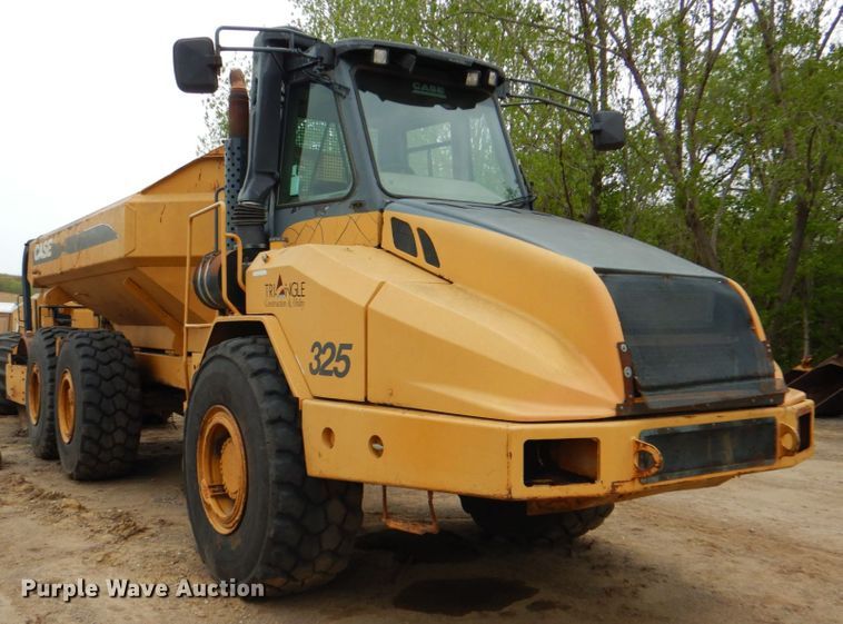 image for item DL6979 2006 Case 325  haul truck