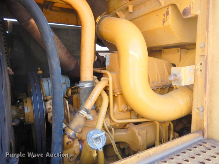 image for item DM4471 1992 Caterpillar 973  track loader