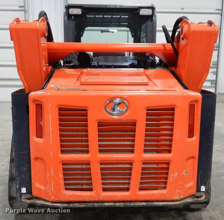 image for item DM4473 2019 Kubota SVL95-2S  tracked skid steer loader