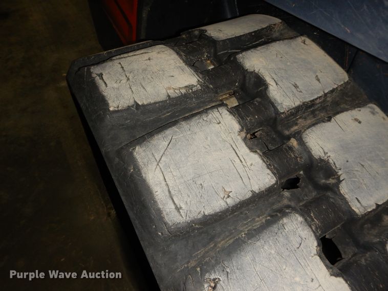 image for item DM4473 2019 Kubota SVL95-2S  tracked skid steer loader