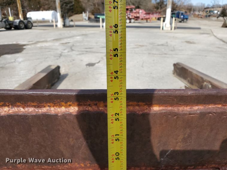 image for item DM4478 Caterpillar  dozer blade