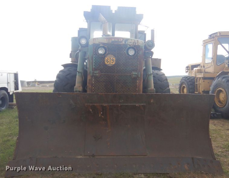 image for item DM5279 1971 Caterpillar 830MB  conventional scraper