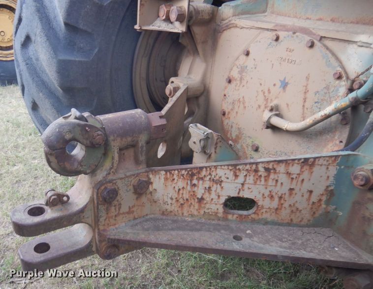 image for item DM5279 1971 Caterpillar 830MB  conventional scraper