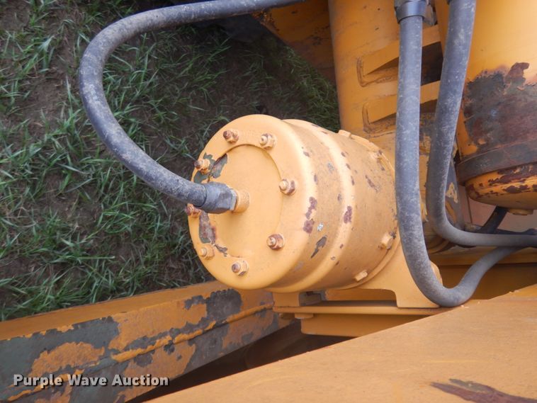 image for item DM5279 1971 Caterpillar 830MB  conventional scraper