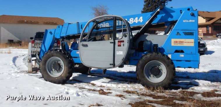image for item DM5353 2007 Genie GTH-844  telehandler