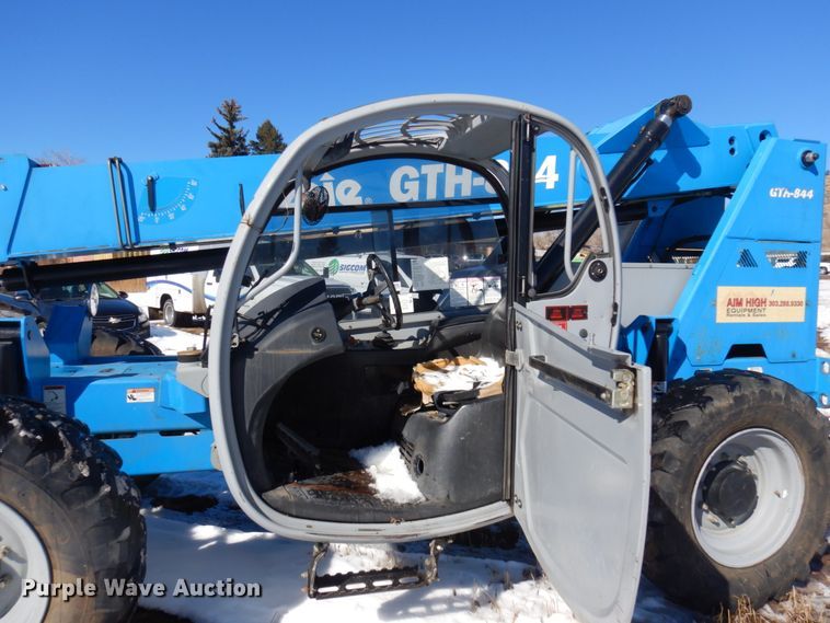 image for item DM5353 2007 Genie GTH-844  telehandler