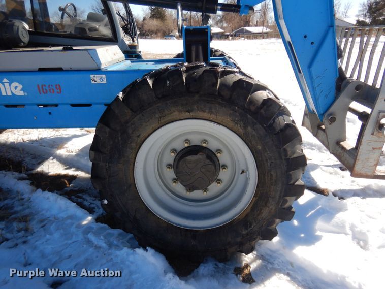 image for item DM5353 2007 Genie GTH-844  telehandler