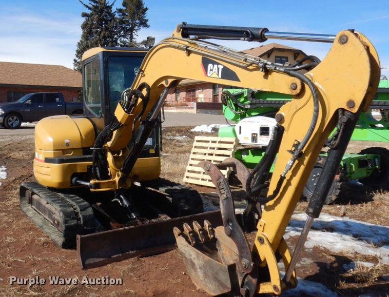 image for item DM5354 2003 Caterpillar 305C  mini excavator