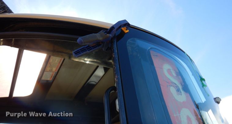 image for item DM5354 2003 Caterpillar 305C  mini excavator