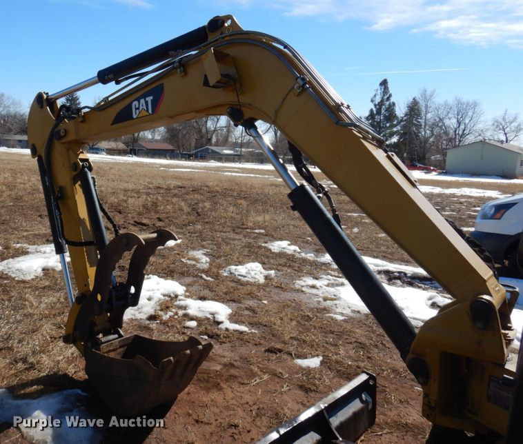 image for item DM5354 2003 Caterpillar 305C  mini excavator