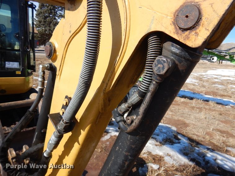 image for item DM5354 2003 Caterpillar 305C  mini excavator