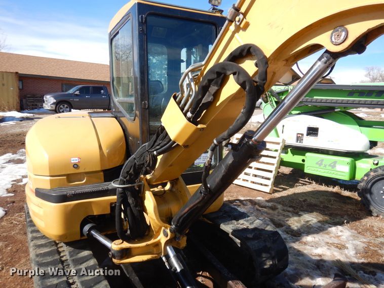 image for item DM5354 2003 Caterpillar 305C  mini excavator
