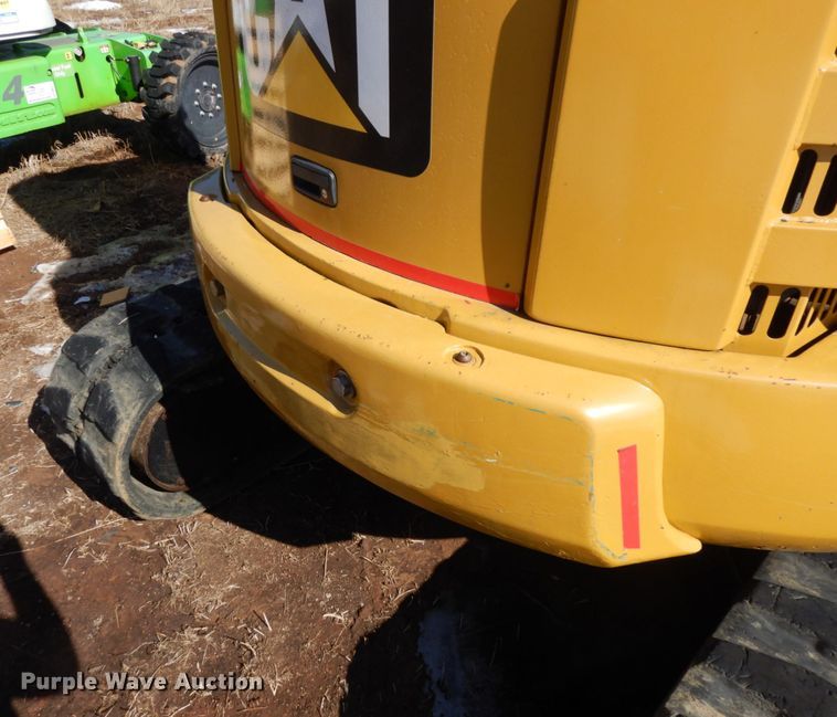 image for item DM5354 2003 Caterpillar 305C  mini excavator