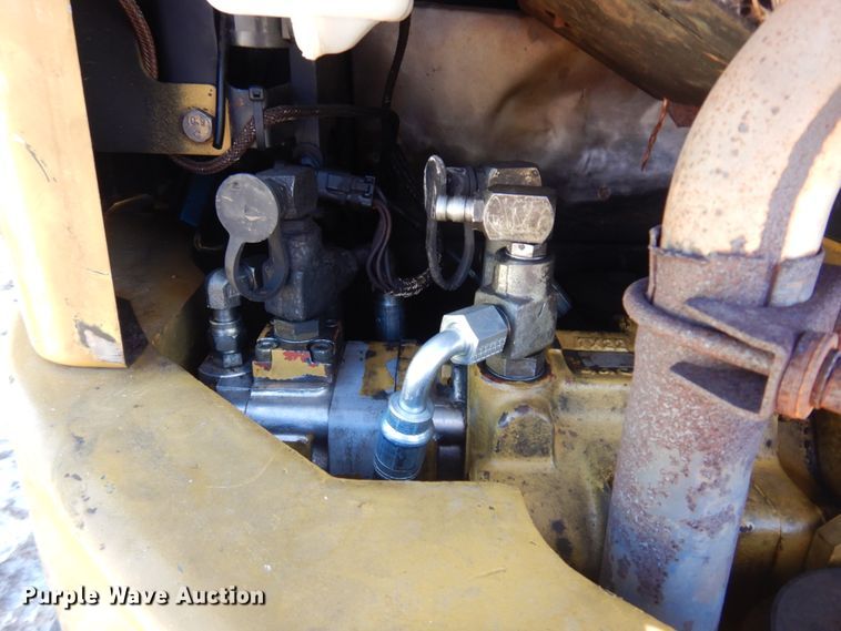 image for item DM5354 2003 Caterpillar 305C  mini excavator