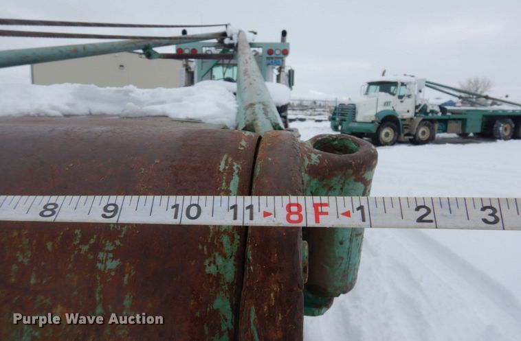 image for item DM5366 1981 Kenworth W900A  winch truck