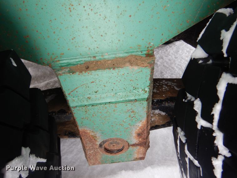 image for item DM5366 1981 Kenworth W900A  winch truck