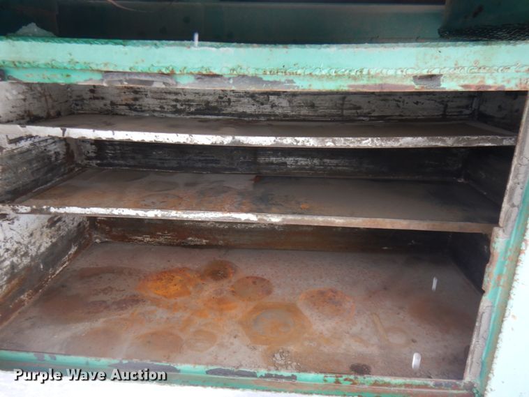 image for item DM5366 1981 Kenworth W900A  winch truck