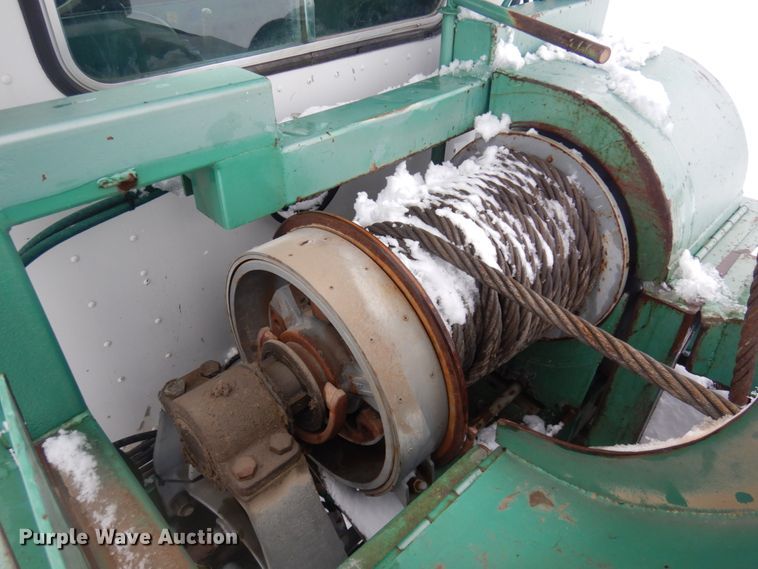 image for item DM5366 1981 Kenworth W900A  winch truck