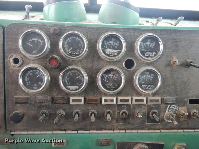 image for item DM5366 1981 Kenworth W900A  winch truck