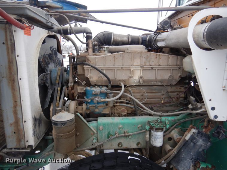 image for item DM5366 1981 Kenworth W900A  winch truck