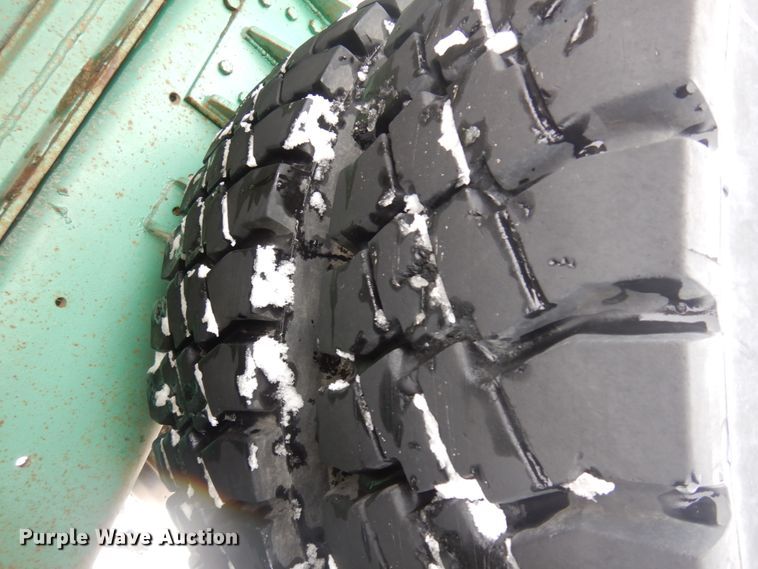 image for item DM5366 1981 Kenworth W900A  winch truck