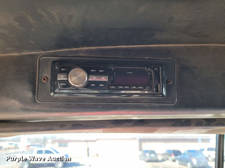 image for item DM7480 1993 Mack CH613  dump truck