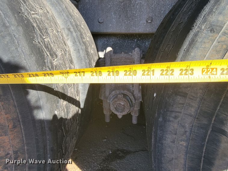 image for item DM7480 1993 Mack CH613  dump truck